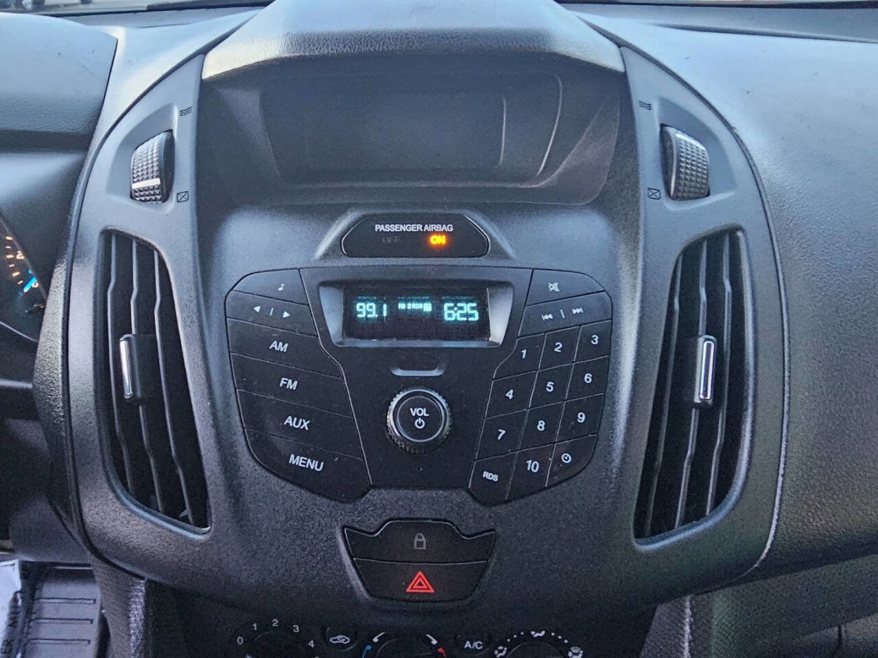 Used 2015 Ford Transit Connect XL FWD image 25