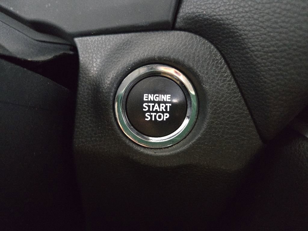 Used 2024 Toyota RAV4 XLE AWD/4WD image 25