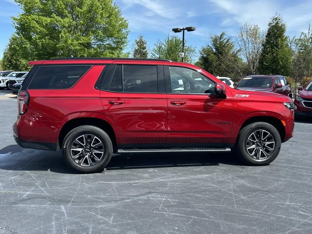 Used 2022 Chevrolet Tahoe Z71 w/ Luxury Package AWD/4WD image 3