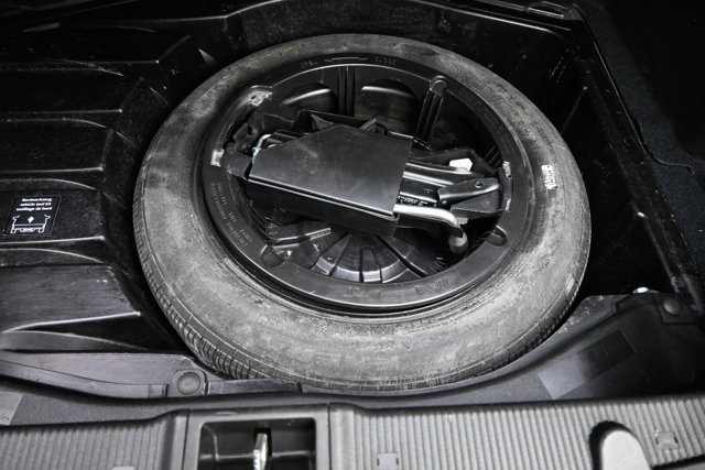 Used 2003 Mercedes-Benz C 230 Sedan image 97