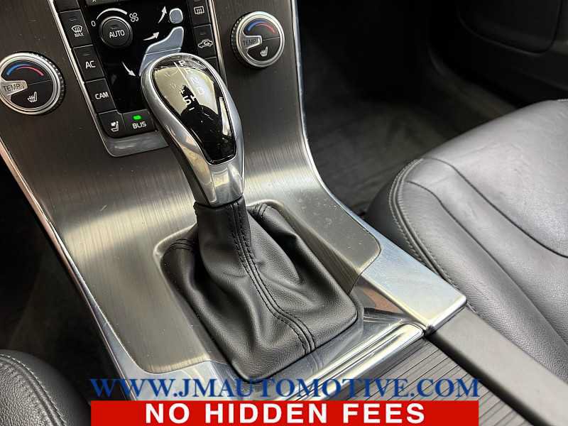 Used 2016 Volvo V60 T5 Premier AWD/4WD image 32