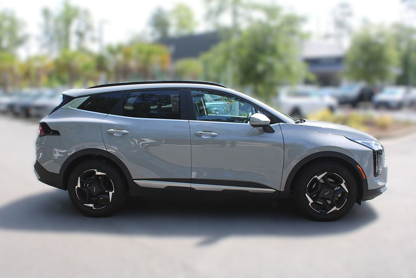 Certified 2026 Kia Sportage EX w/ EX Panorama Roof Package FWD image 14