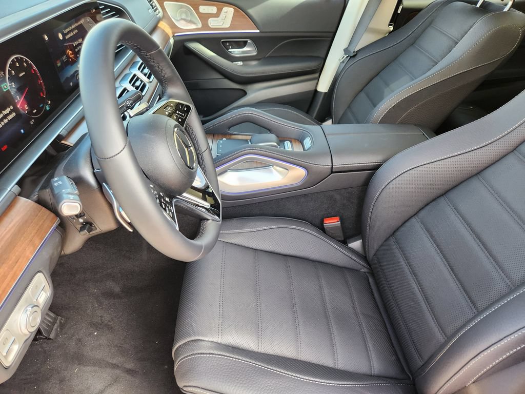 New 2026 Mercedes-Benz GLS 450 4MATIC image 12