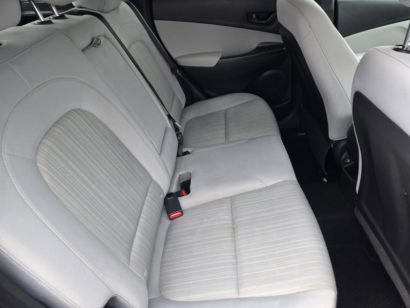 Used 2023 Hyundai Kona SEL FWD image 29