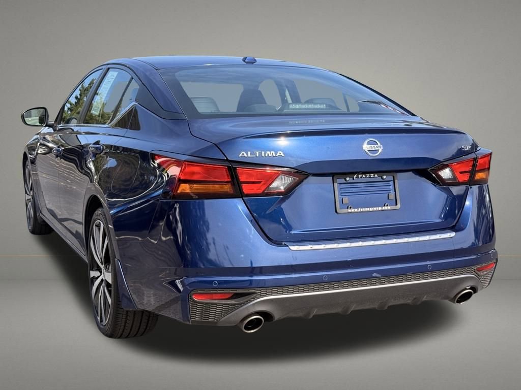 Used 2022 Nissan Altima 2.5 SR FWD image 3
