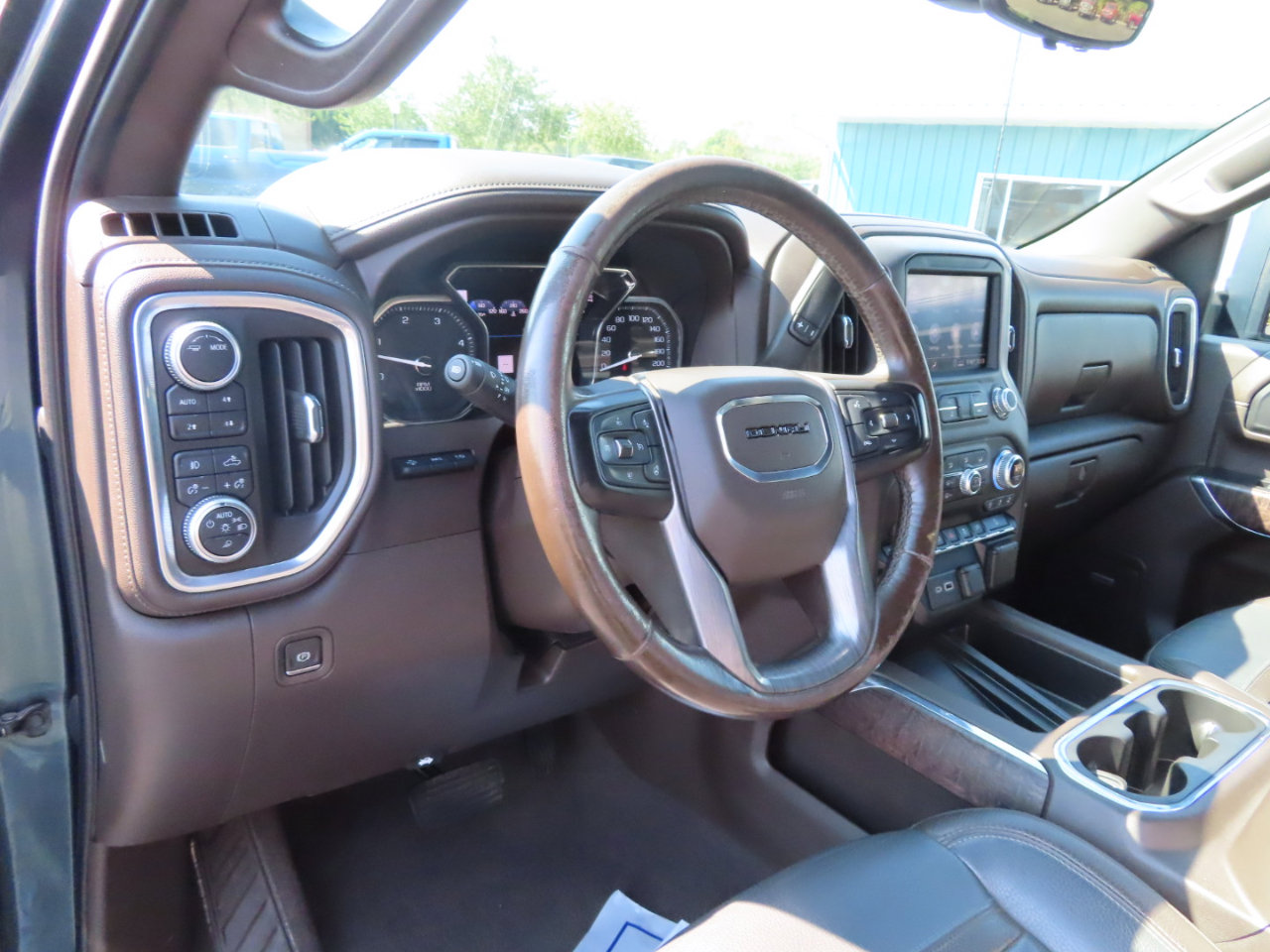Used 2020 GMC Sierra 3500 Denali image 36