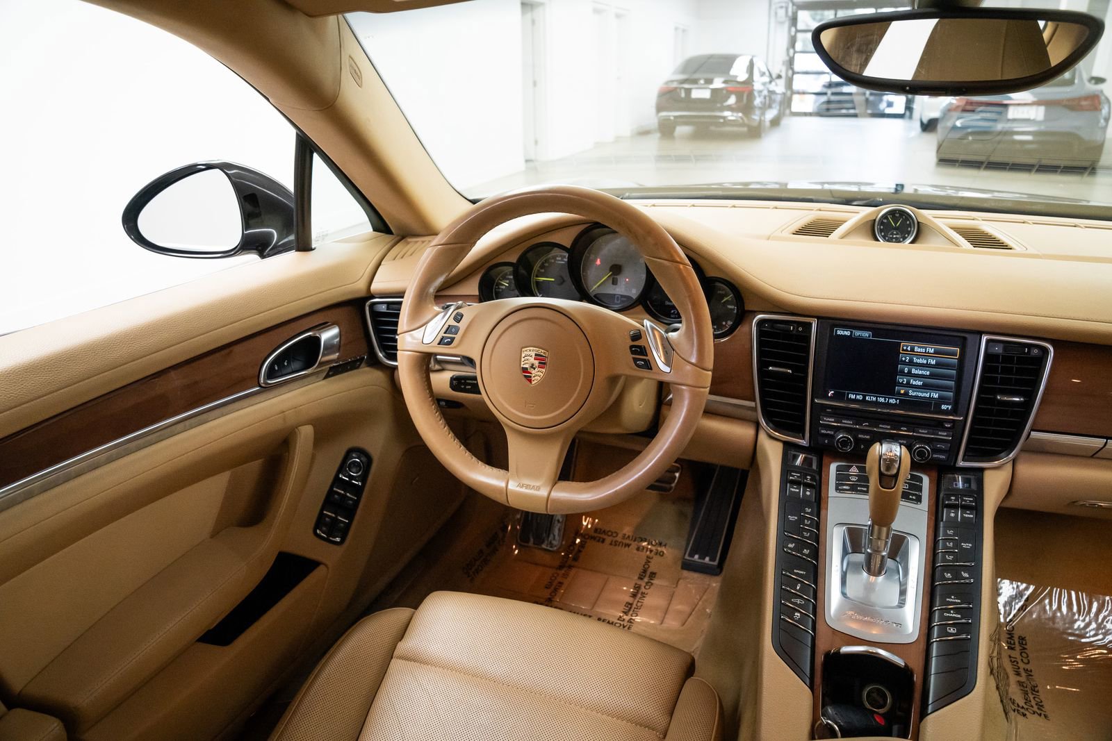 Used 2014 Porsche Panamera S image 10