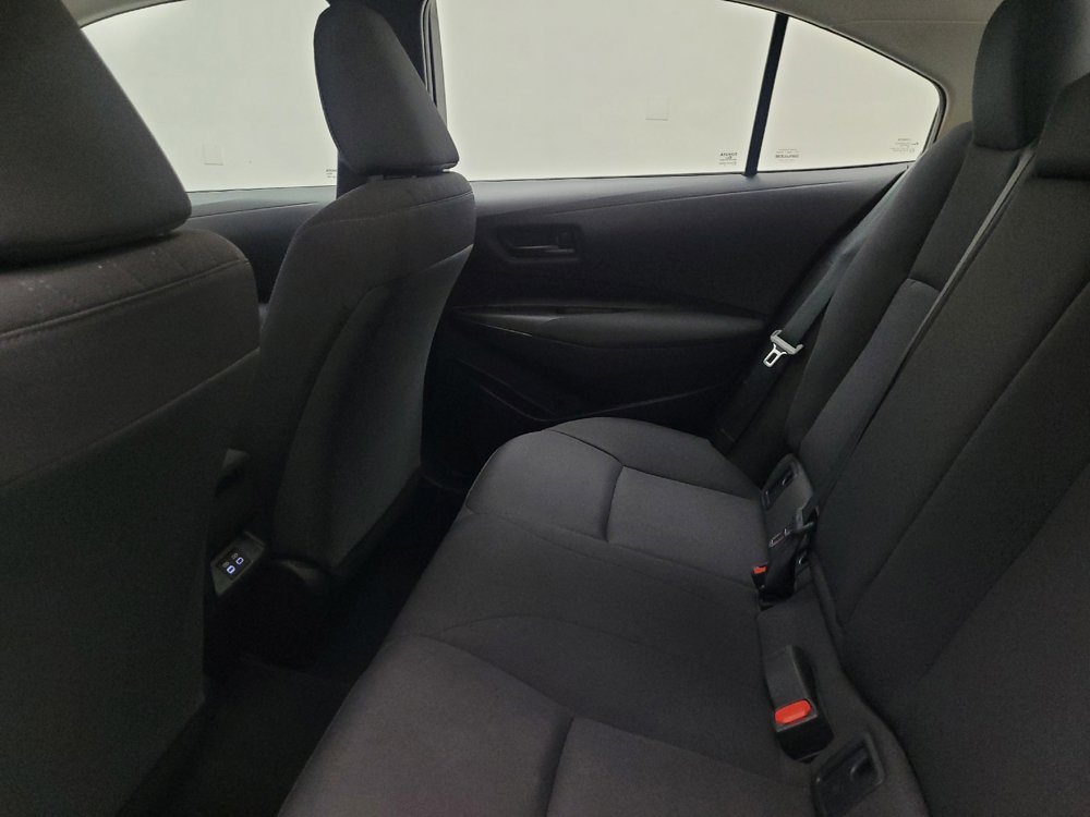 Used 2024 Toyota Corolla LE FWD image 18