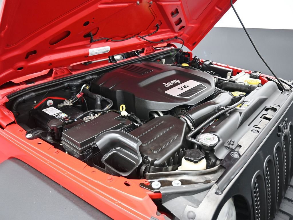 Used 2017 Jeep Wrangler Unlimited Willys image 37