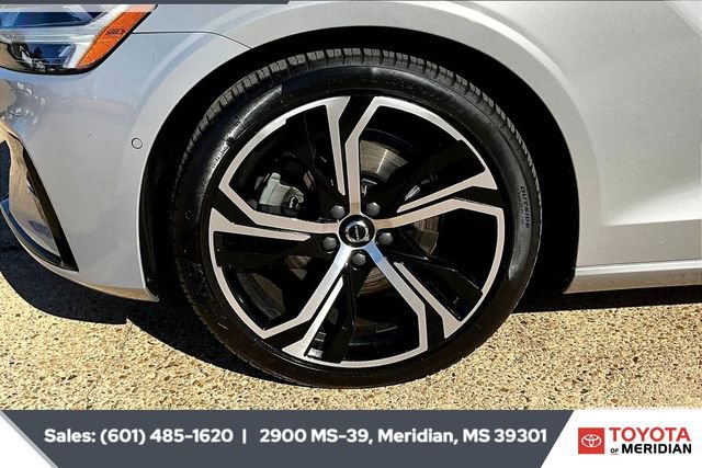 Used 2024 Volvo S60 B5 Ultimate w/ Climate Package image 20