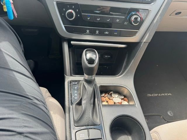 Used 2017 Hyundai Sonata SE FWD image 21