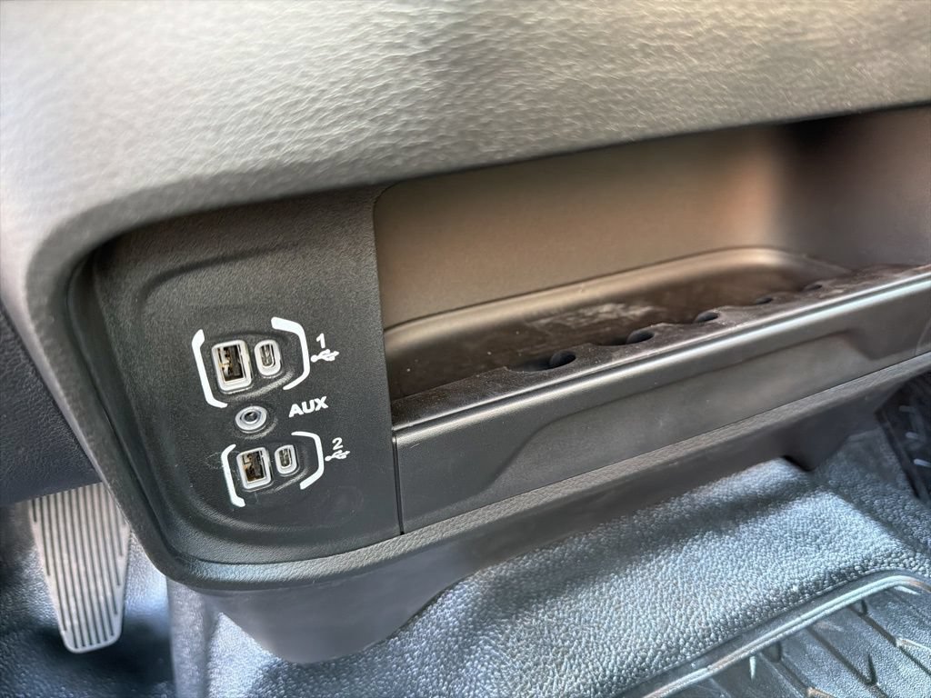 New 2026 RAM 3500 Tradesman AWD/4WD image 38