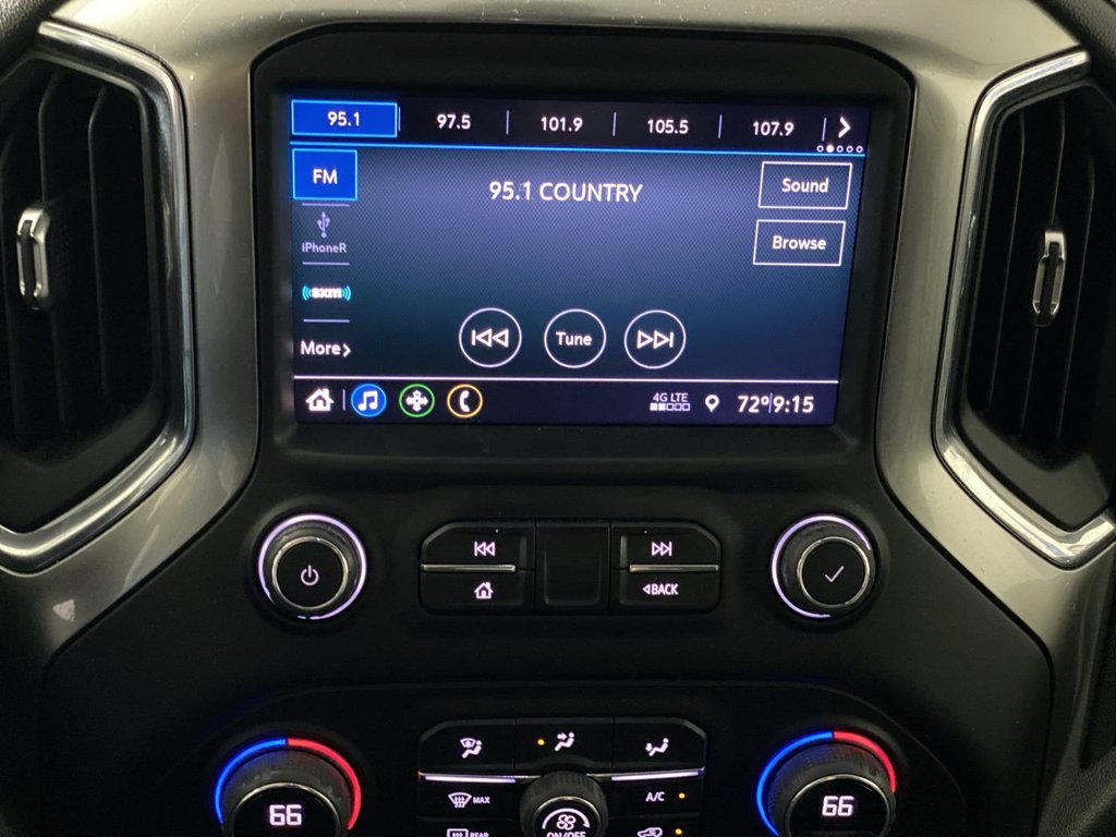 Used 2022 Chevrolet Silverado 1500 LT RWD image 12