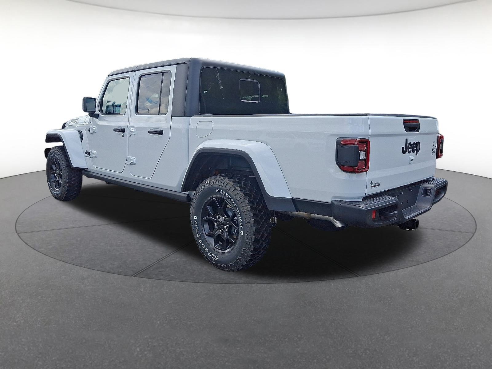 New 2025 Jeep Gladiator Sport AWD/4WD image 3