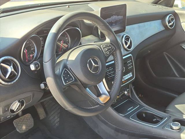 Used 2018 Mercedes-Benz CLA 250 image 10