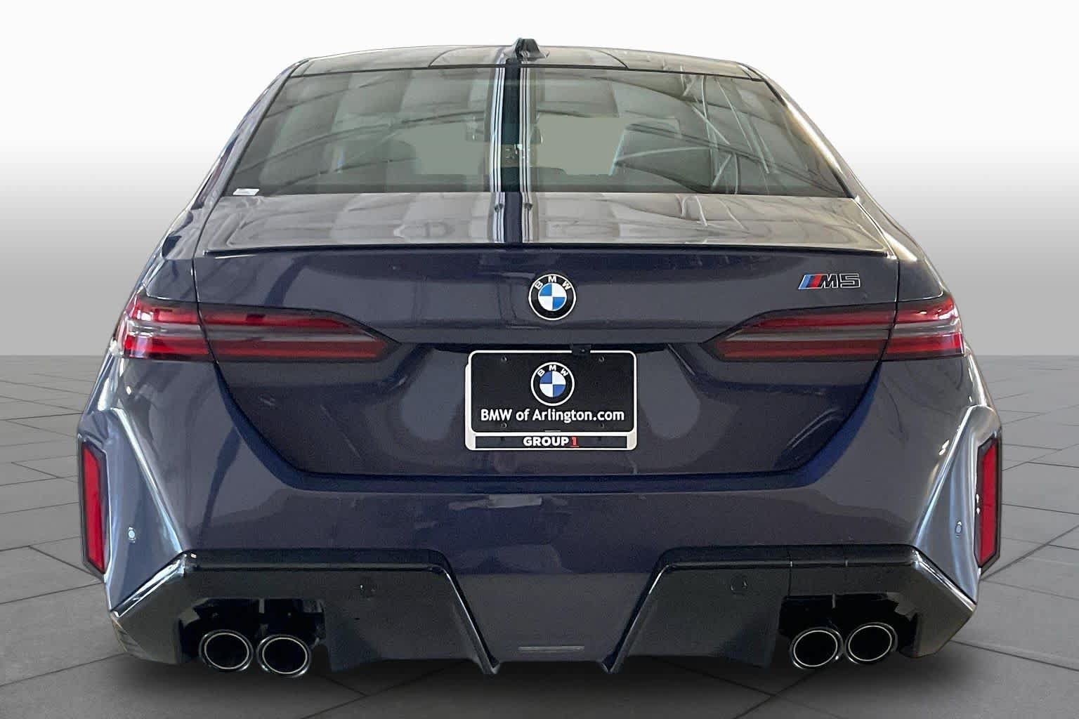 New 2027 BMW M5 w/ Executive Package AWD/4WD image 4