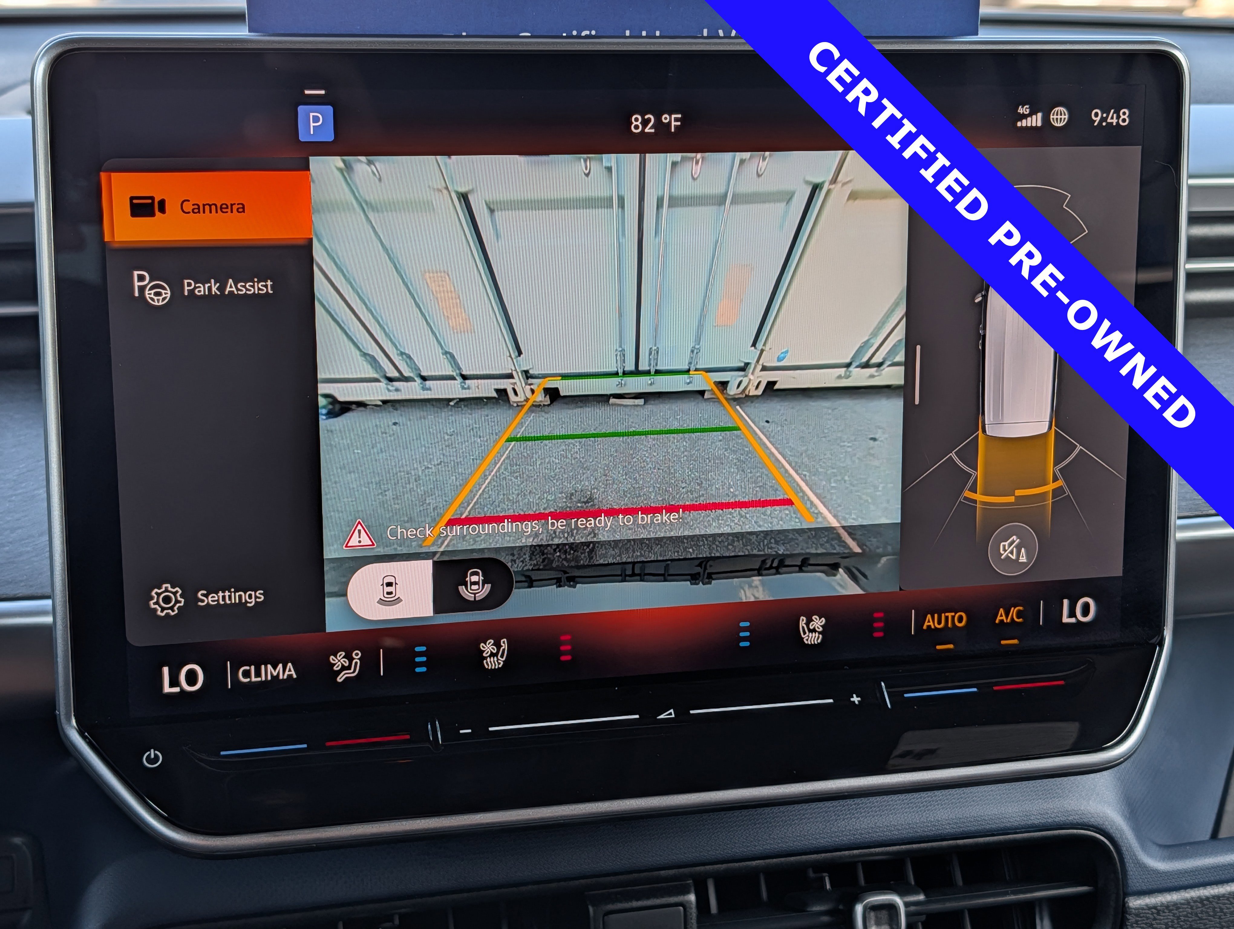 Used 2025 Volkswagen ID. Buzz Pro S RWD image 32