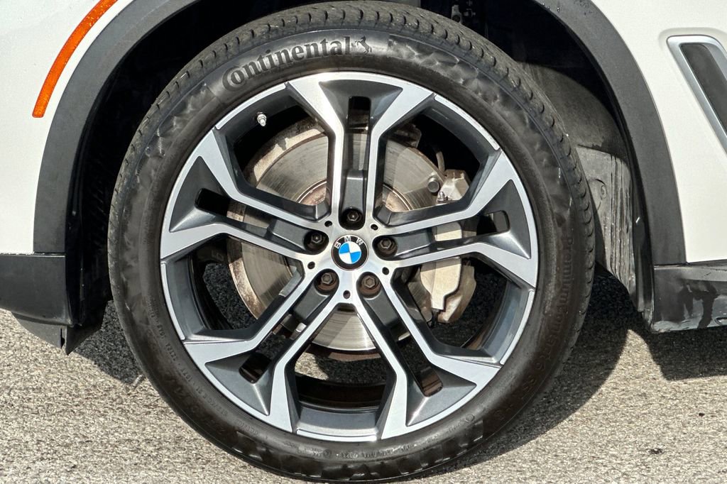Used 2021 BMW X5 sDrive40i w/ Premium Package image 33