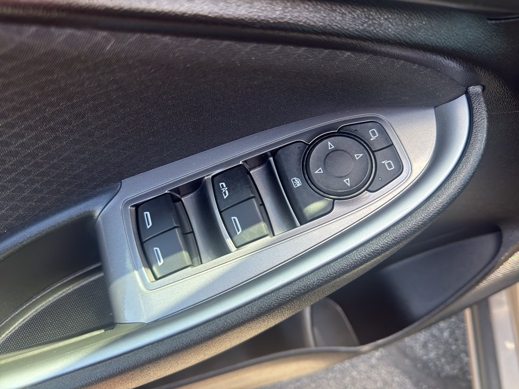 Used 2024 Chevrolet Malibu LT FWD image 12