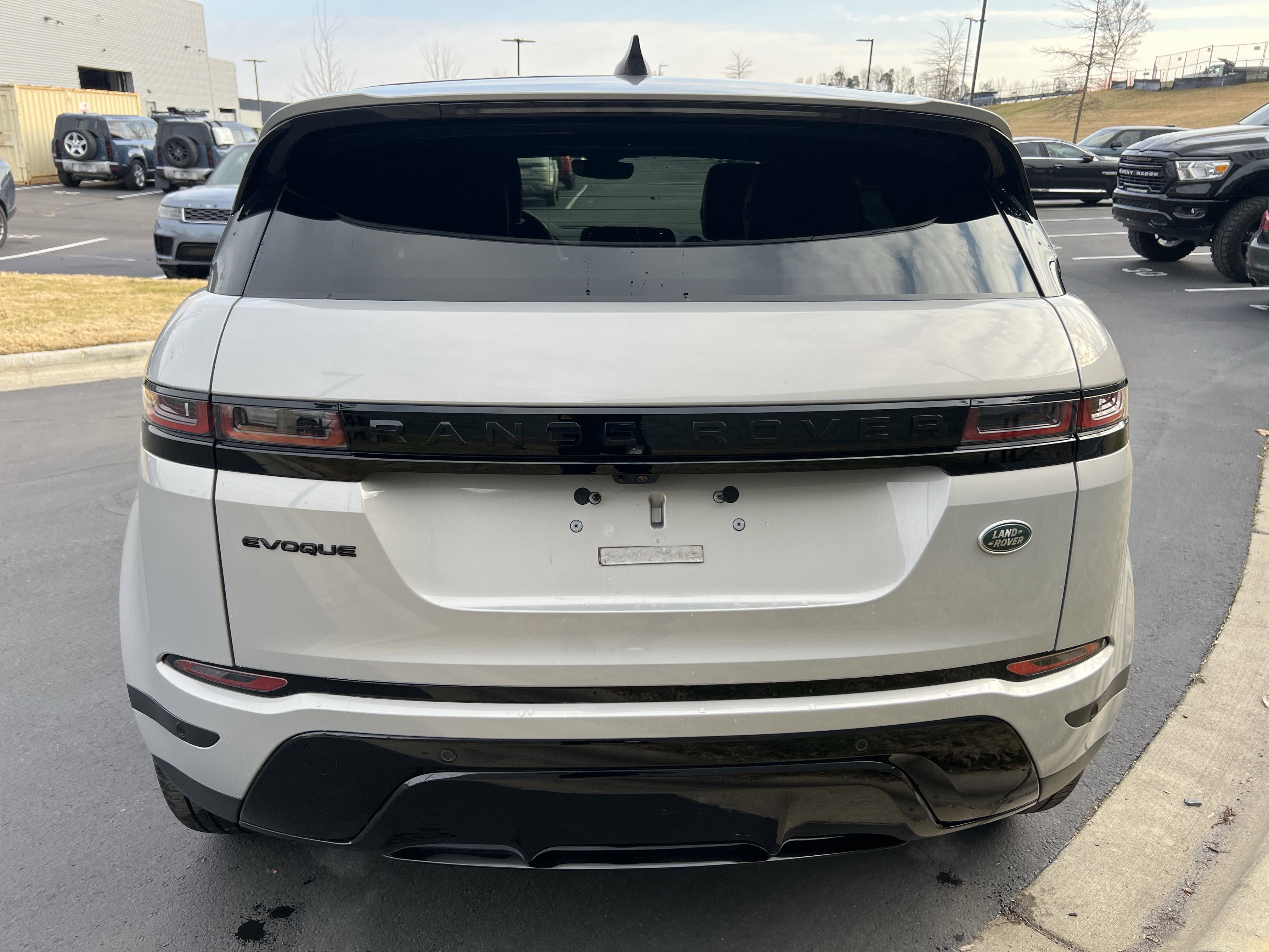 Certified 2023 Land Rover Range Rover Evoque SE image 6