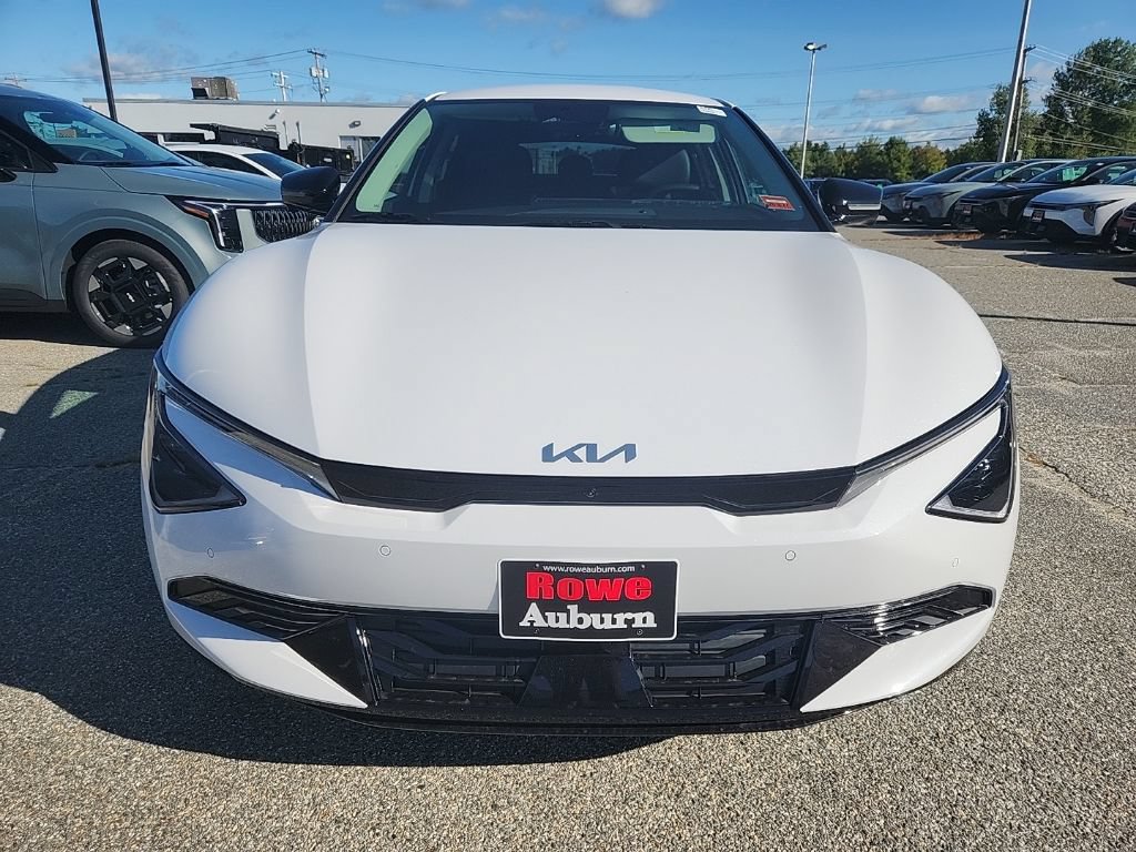 New 2026 Kia EV6 Wind AWD/4WD image 2