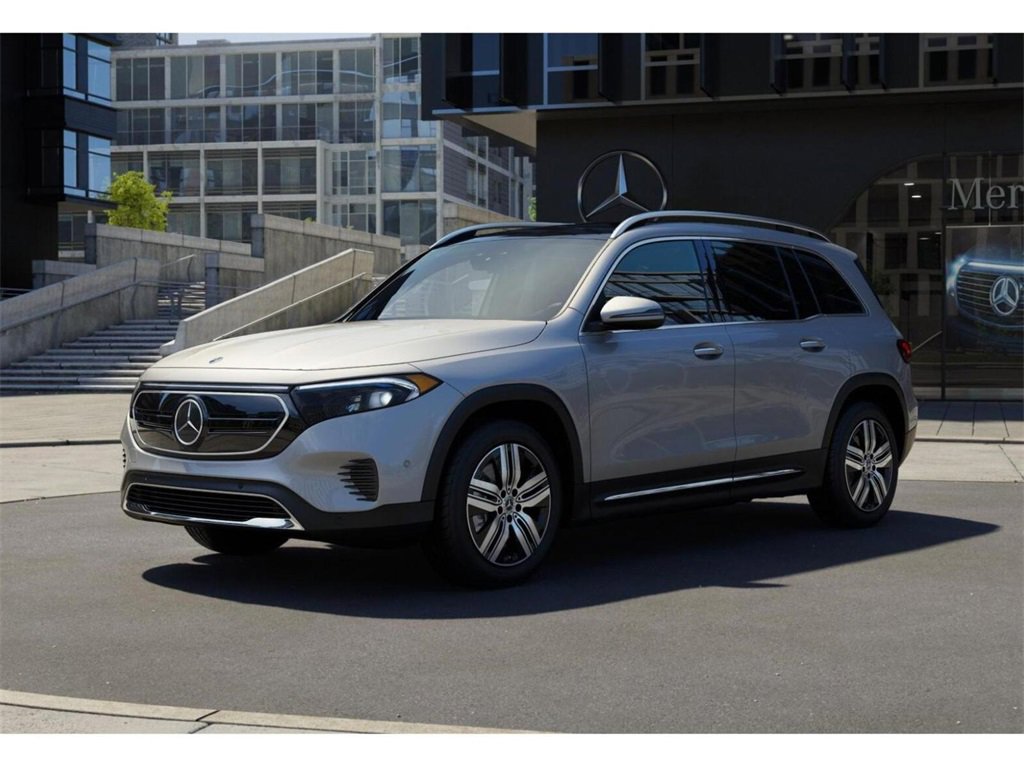 Used 2023 Mercedes-Benz EQB 300 4MATIC image 40