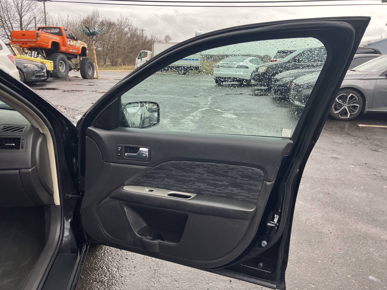 Used 2012 Ford Fusion SE FWD image 18
