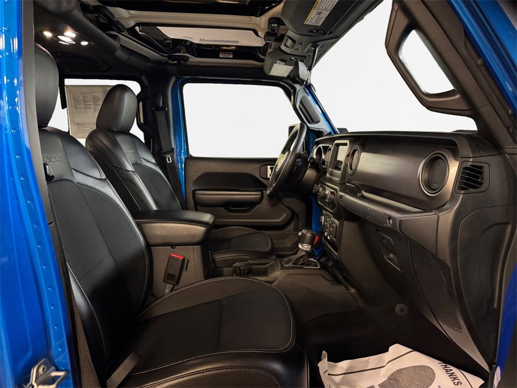 Used 2021 Jeep Gladiator Sport image 26