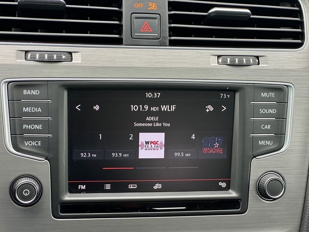 Used 2016 Volkswagen Golf SE image 14