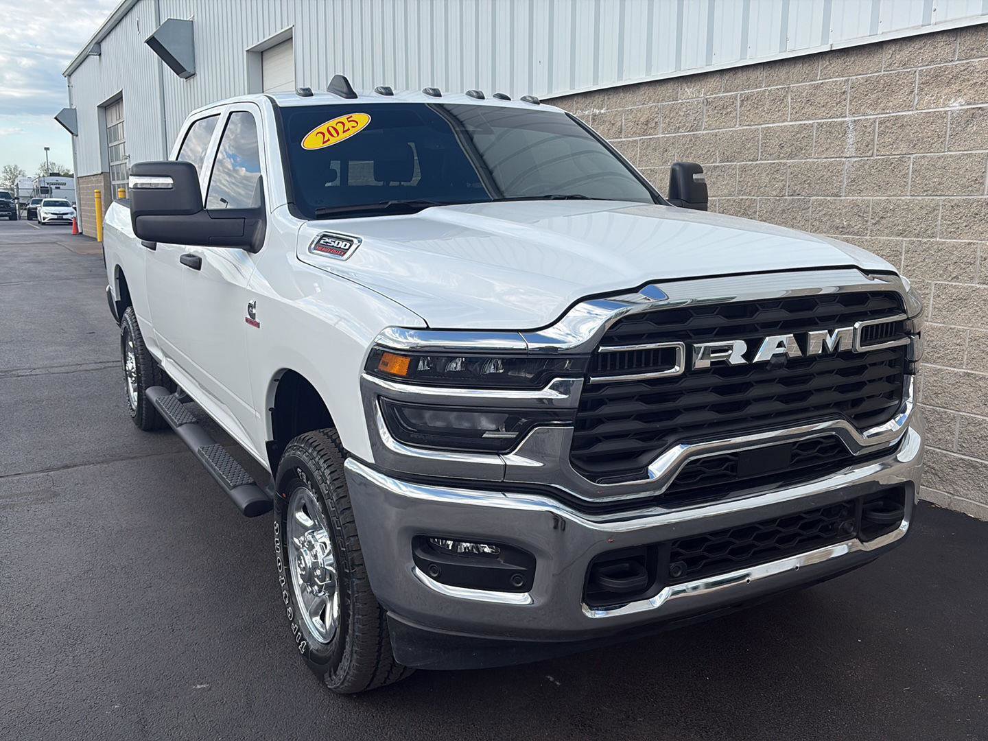 Used 2025 RAM 2500 Tradesman AWD/4WD image 2