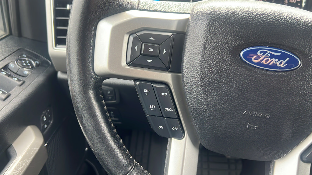 Used 2020 Ford F150 Lariat AWD/4WD image 22