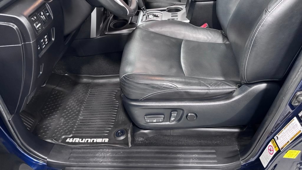 Used 2017 Toyota 4Runner Limited AWD/4WD image 11