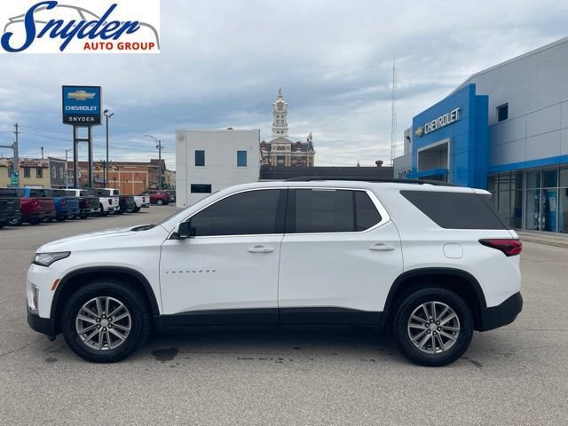 Used 2023 Chevrolet Traverse LT FWD image 1