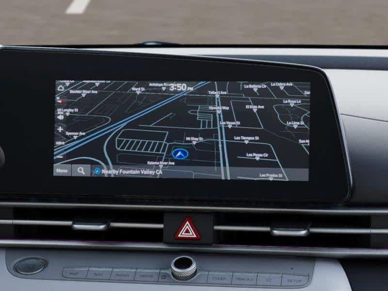 New 2025 Hyundai Elantra Limited FWD image 13