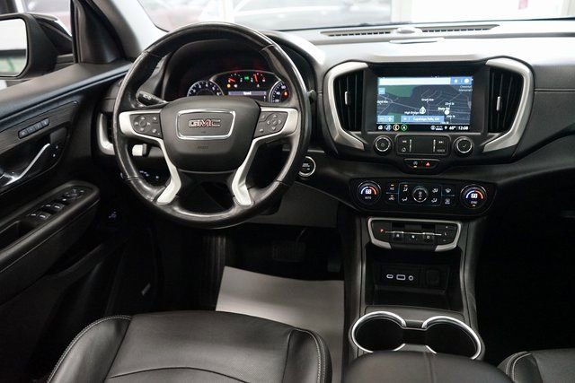Used 2022 GMC Terrain SLT w/ Infotainment Package II image 11