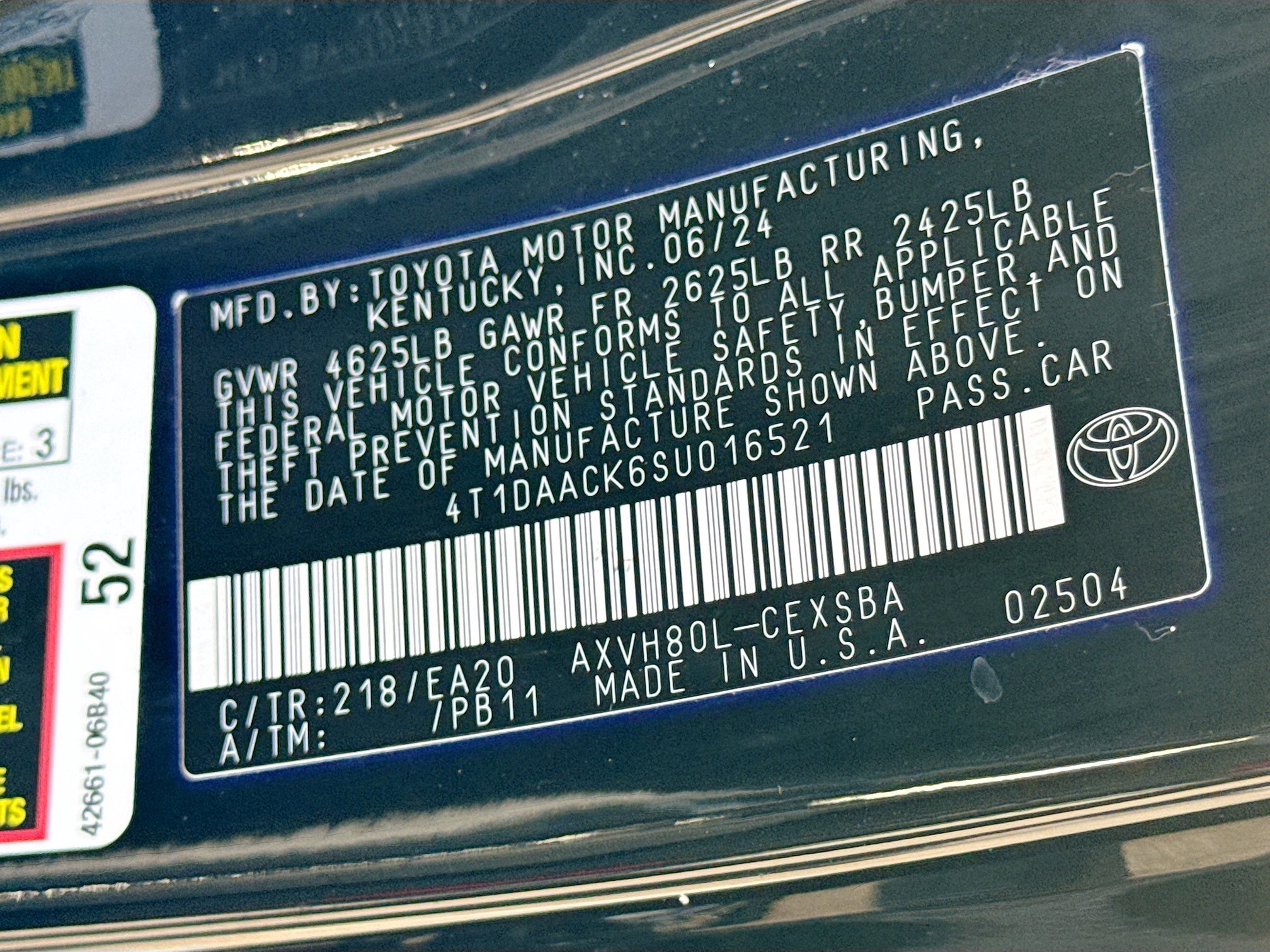 Used 2025 Toyota Camry SE w/ Convenience Package image 43