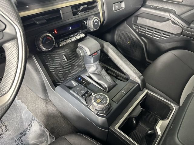 Used 2024 Toyota Tacoma TRD Off-Road AWD/4WD image 18