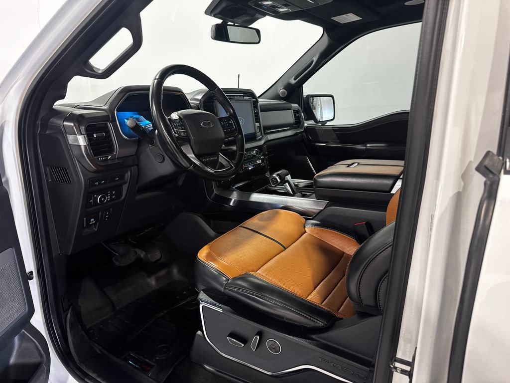 Used 2021 Ford F150 Platinum w/ FX4 Off-Road Package AWD/4WD image 17