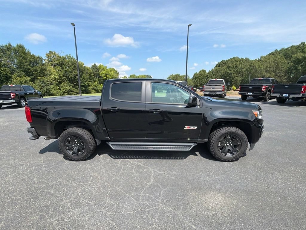 Used 2022 Chevrolet Colorado Z71 w/ Z71 Midnight Edition RWD image 11