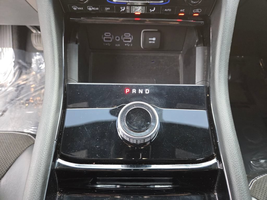 Used 2023 Jeep Grand Cherokee L Laredo RWD image 33