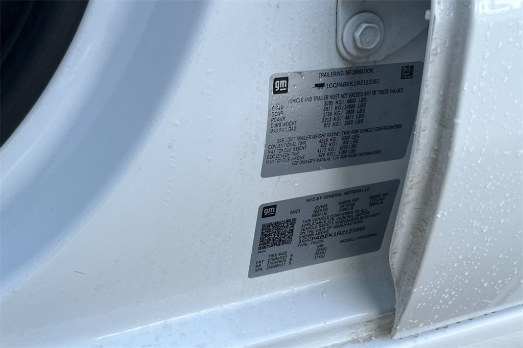 Used 2024 Chevrolet Silverado 1500 Custom image 32