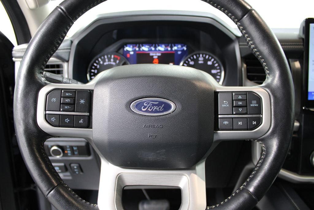 Used 2024 Ford Expedition Max XLT image 41