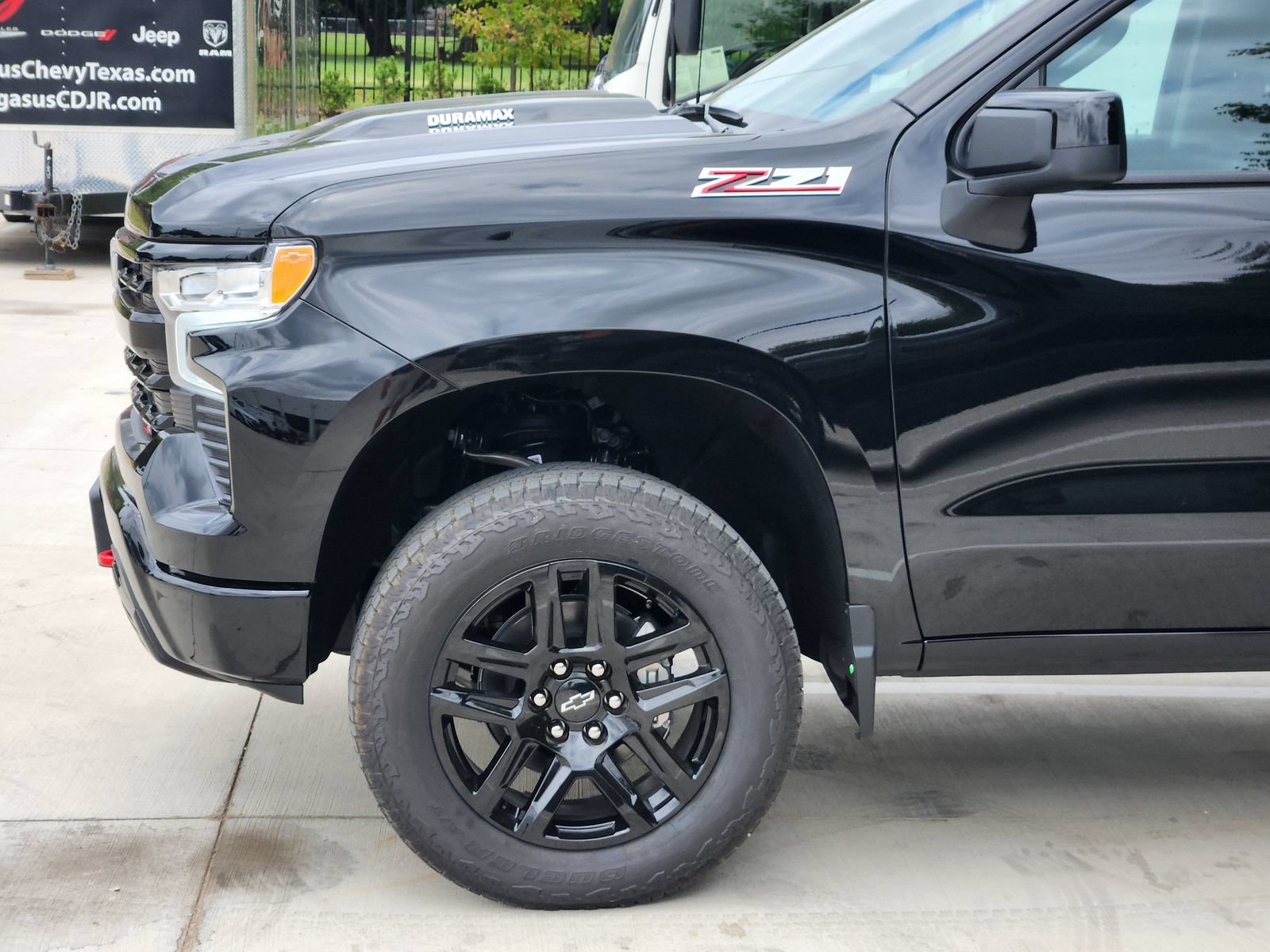 New 2026 Chevrolet Silverado 1500 LT Trail Boss w/ Convenience Package II AWD/4WD image 10