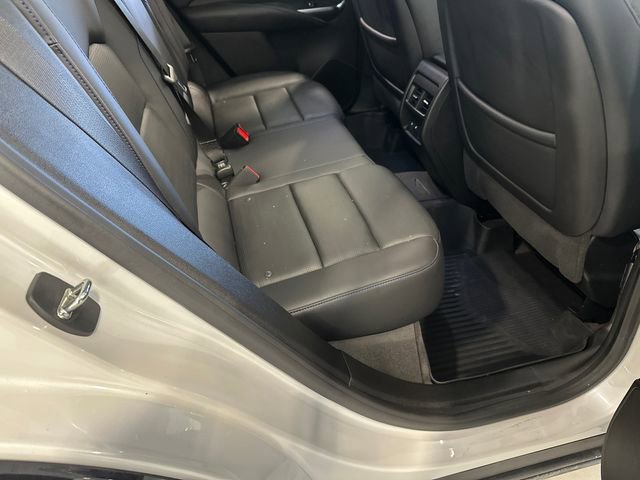 Certified 2024 Cadillac XT4 Sport image 35
