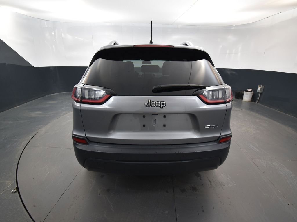 Used 2019 Jeep Cherokee Latitude Plus image 8