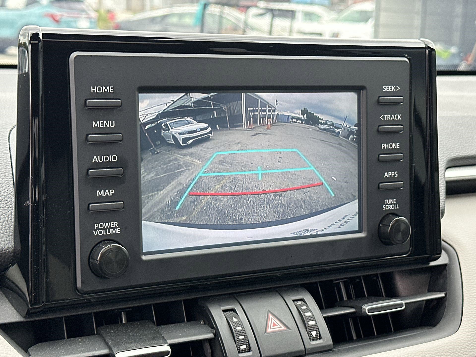 Used 2019 Toyota RAV4 XLE Premium image 22
