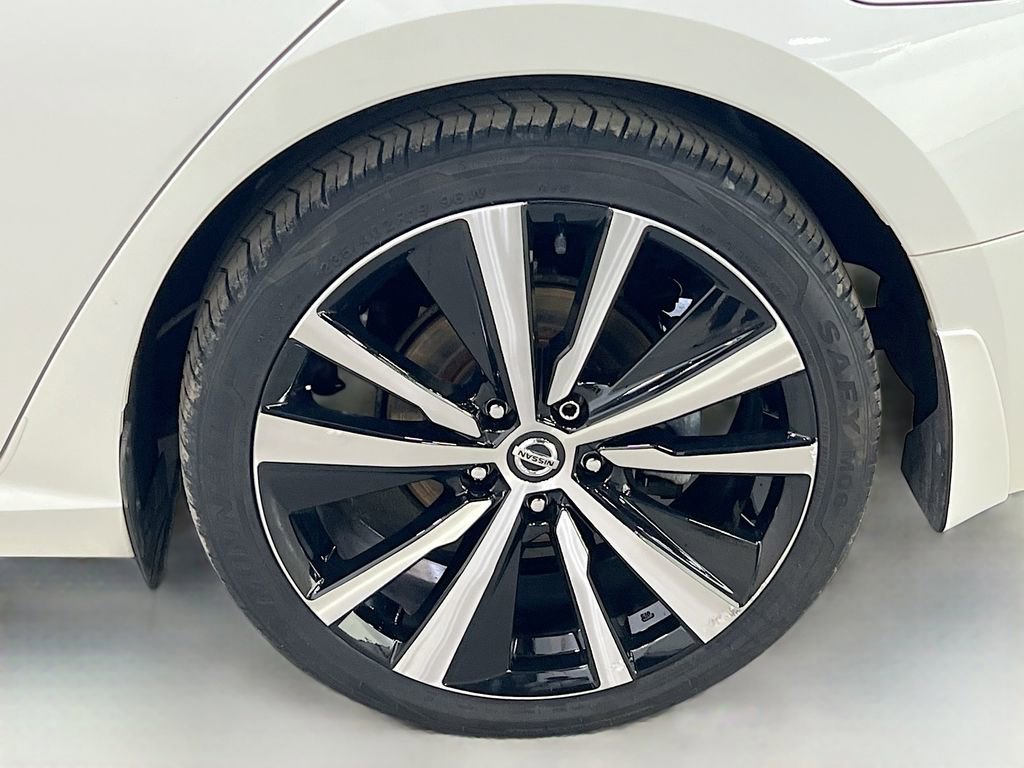 Used 2020 Nissan Altima 2.0 Platinum image 39