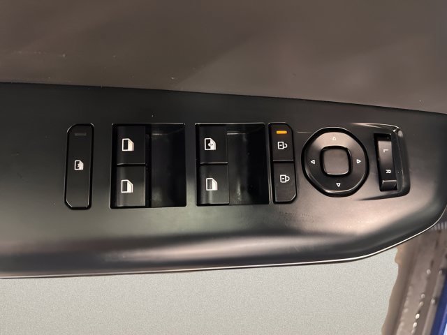 Used 2025 Kia K4 FWD image 15