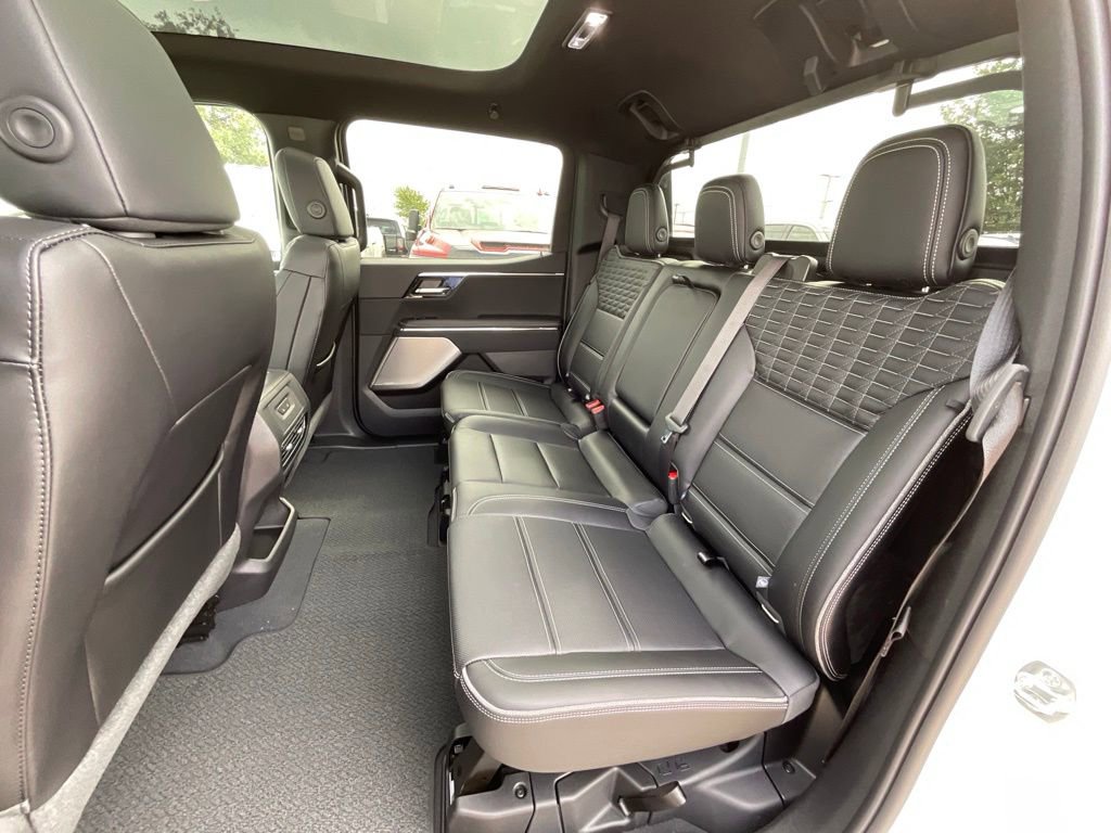 New 2025 GMC Sierra EV Denali image 8