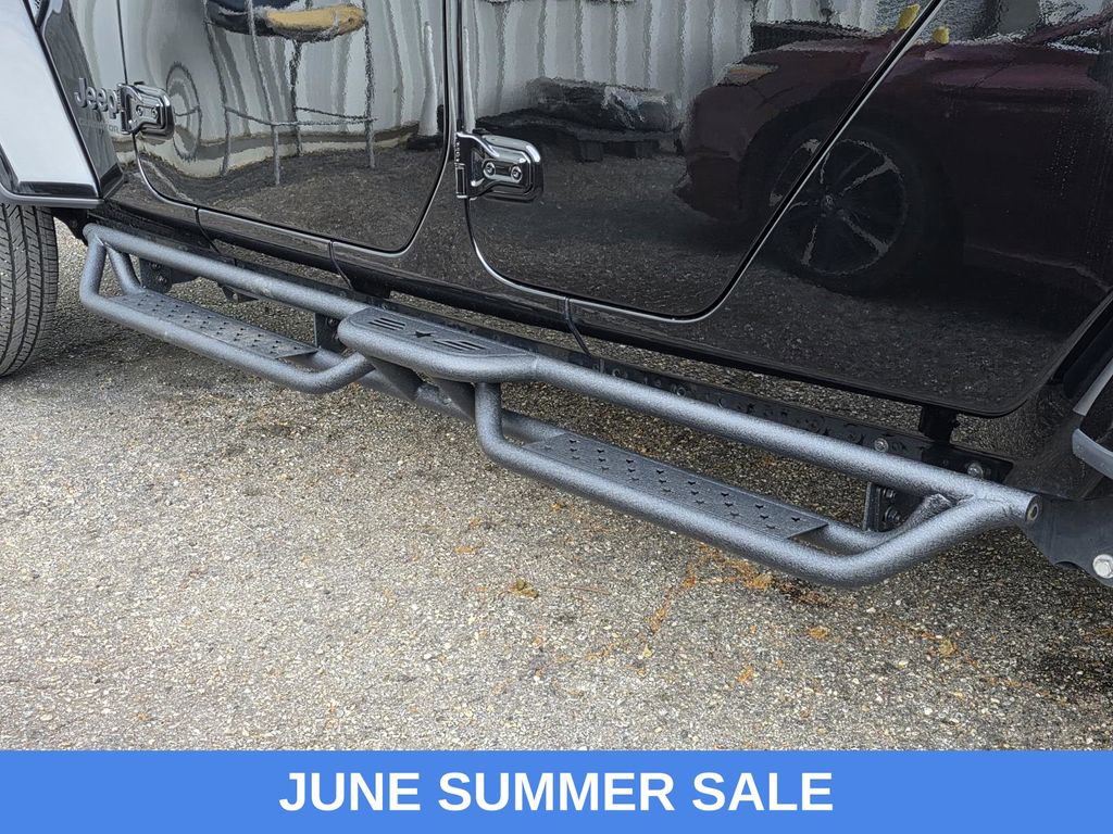 Used 2024 Jeep Gladiator Sport AWD/4WD image 30